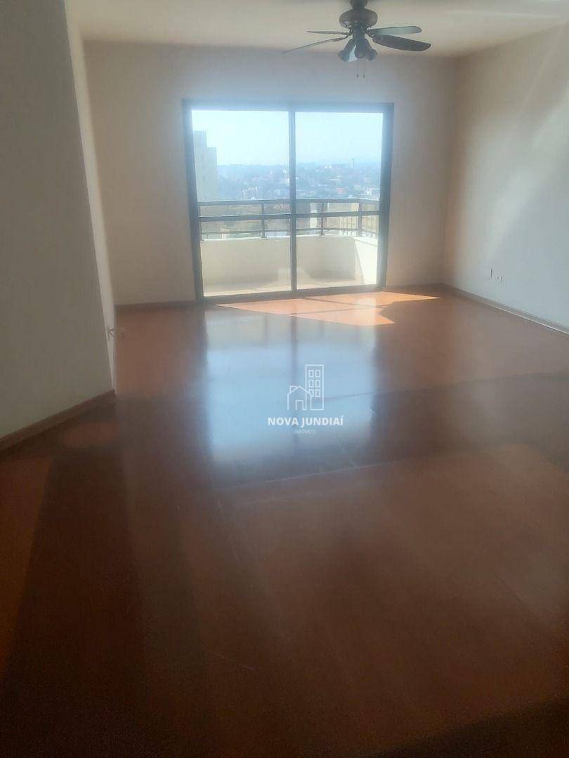 Apartamento para alugar com 4 quartos, 241m² - Foto 15