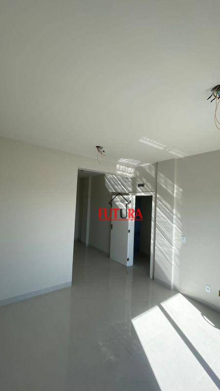 Apartamento à venda com 3 quartos, 150m² - Foto 22