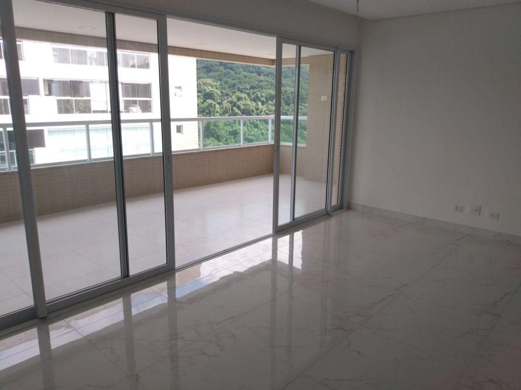 Apartamento à venda com 3 quartos, 153m² - Foto 2