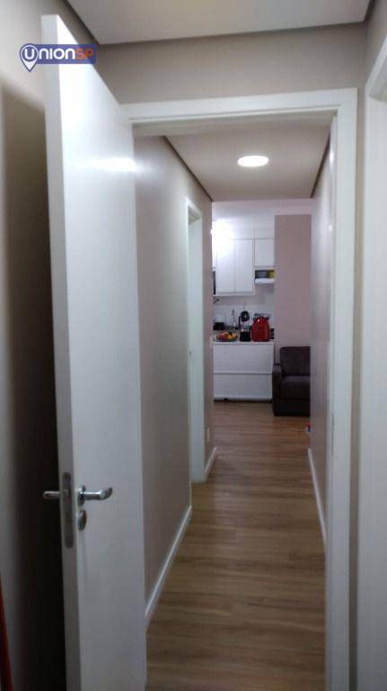 Apartamento à venda com 2 quartos, 60m² - Foto 13