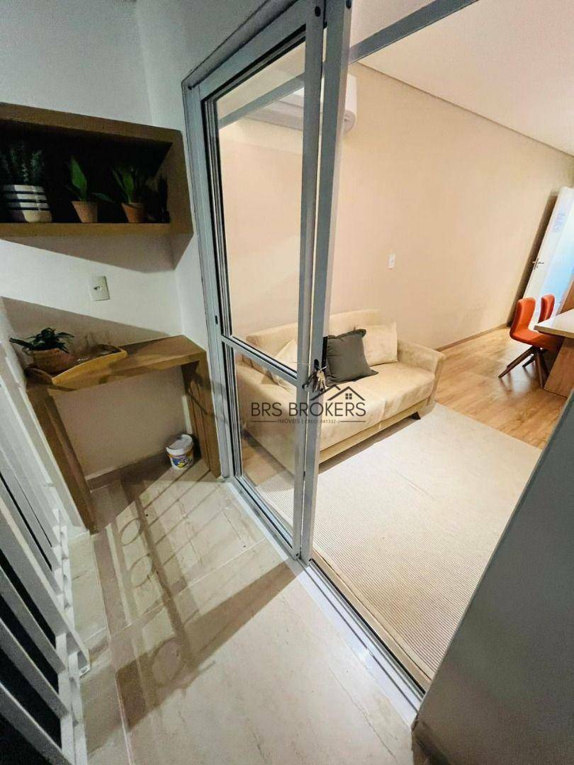 Apartamento à venda com 2 quartos, 46m² - Foto 13