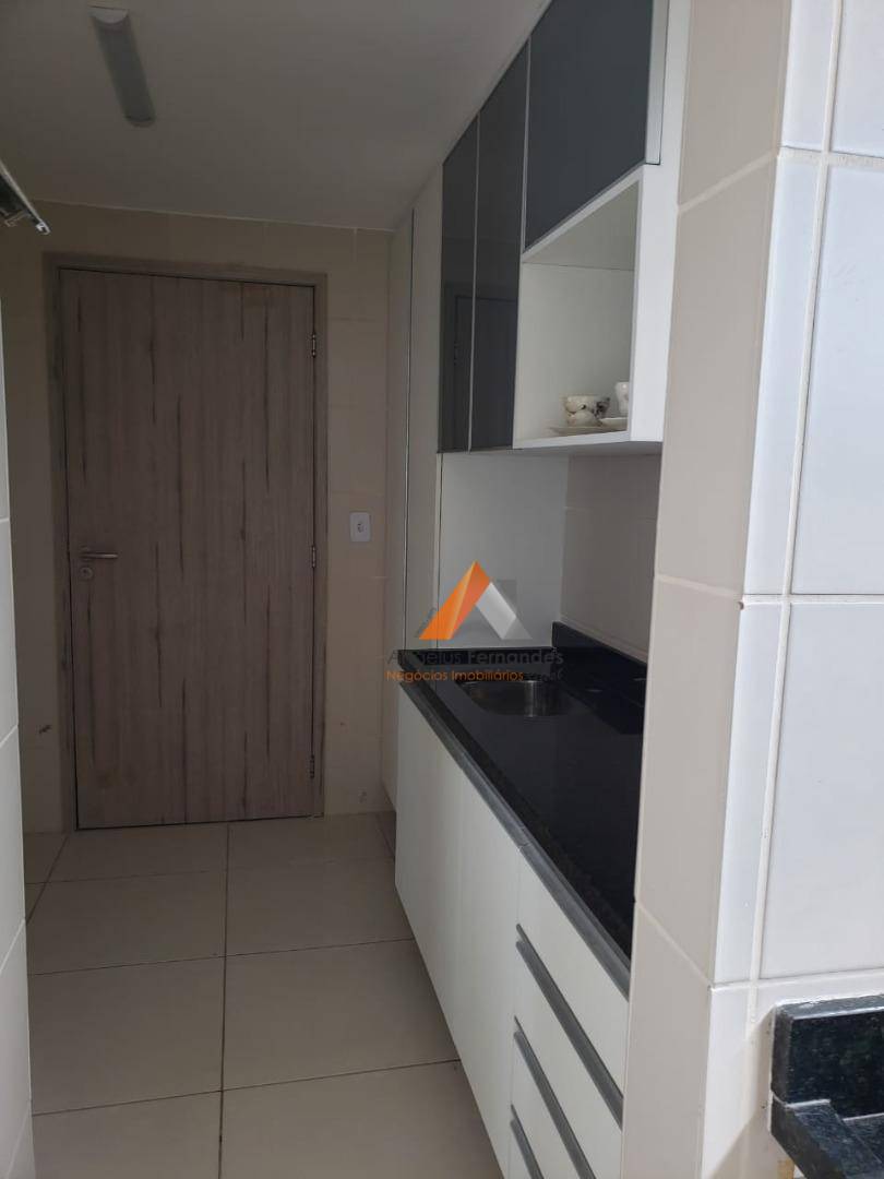 Apartamento à venda com 3 quartos, 72m² - Foto 13