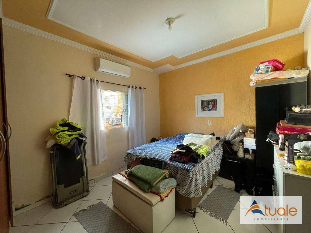 Casa à venda com 3 quartos, 188m² - Foto 4