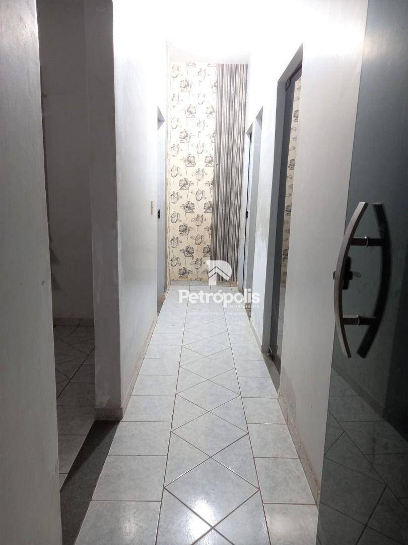 Casa à venda com 3 quartos, 200m² - Foto 9