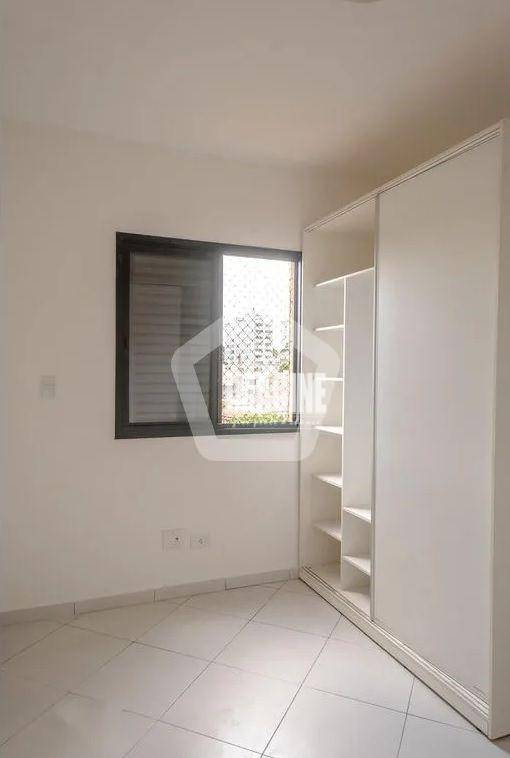 Apartamento à venda com 3 quartos, 79m² - Foto 12