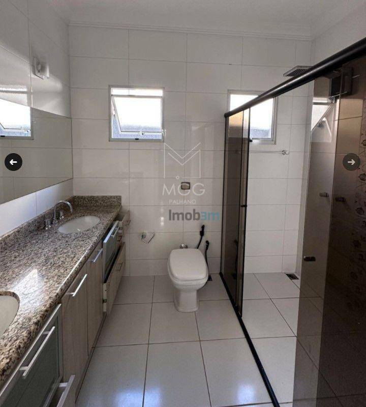 Casa de Condomínio para alugar com 3 quartos, 190m² - Foto 13