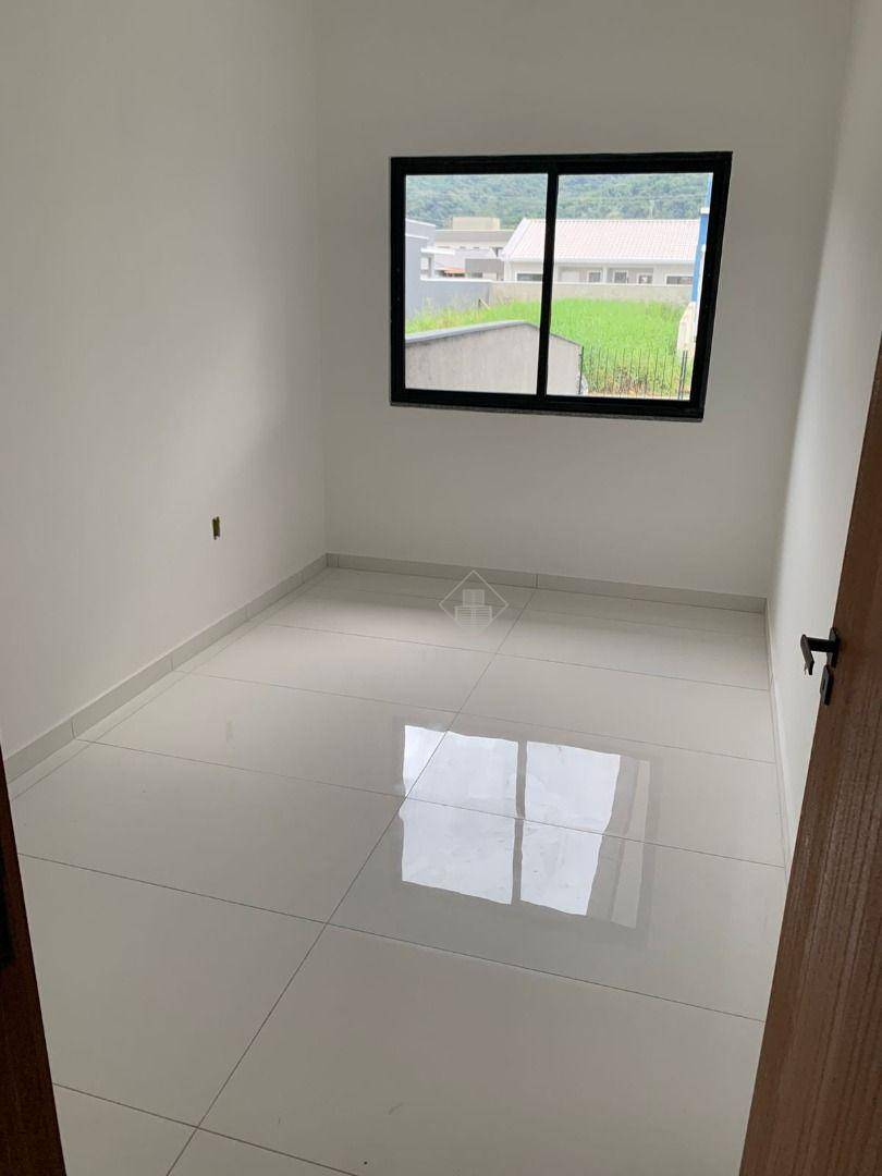 Casa de Condomínio à venda com 2 quartos, 50m² - Foto 5