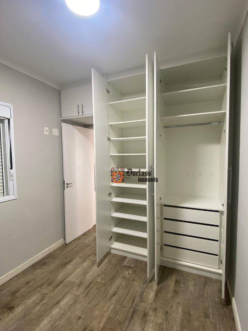 Apartamento à venda com 3 quartos, 111m² - Foto 12