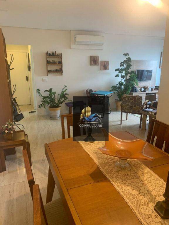 Apartamento à venda com 3 quartos, 150m² - Foto 4