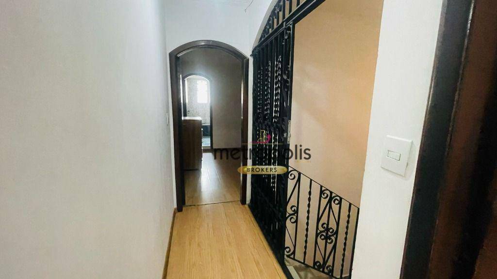 Sobrado para alugar com 3 quartos, 254m² - Foto 7