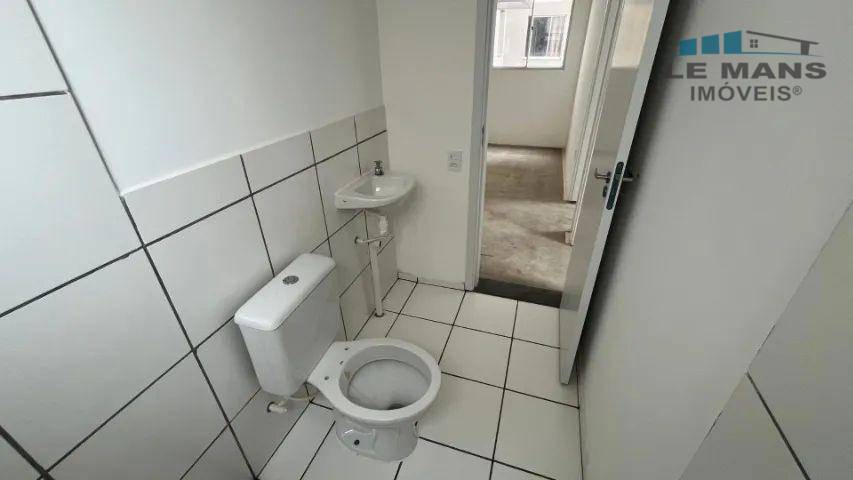 Apartamento à venda com 2 quartos, 43m² - Foto 11