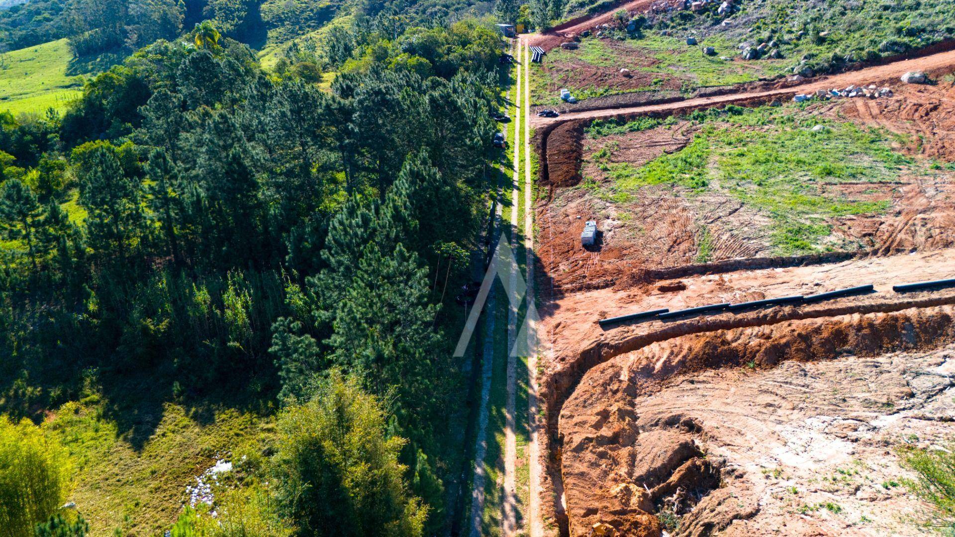 Loteamento e Condomínio, 360 m² - Foto 5