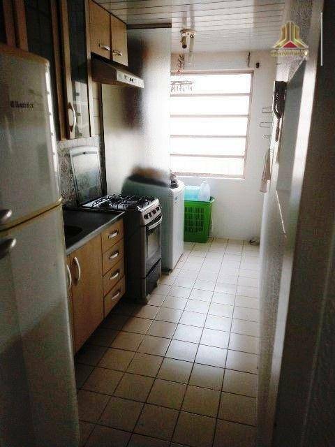 Apartamento à venda com 2 quartos, 52m² - Foto 5