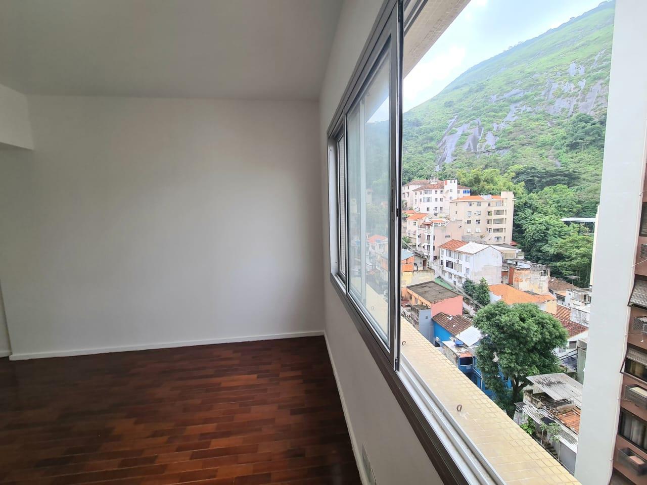 Apartamento à venda com 3 quartos, 100m² - Foto 30