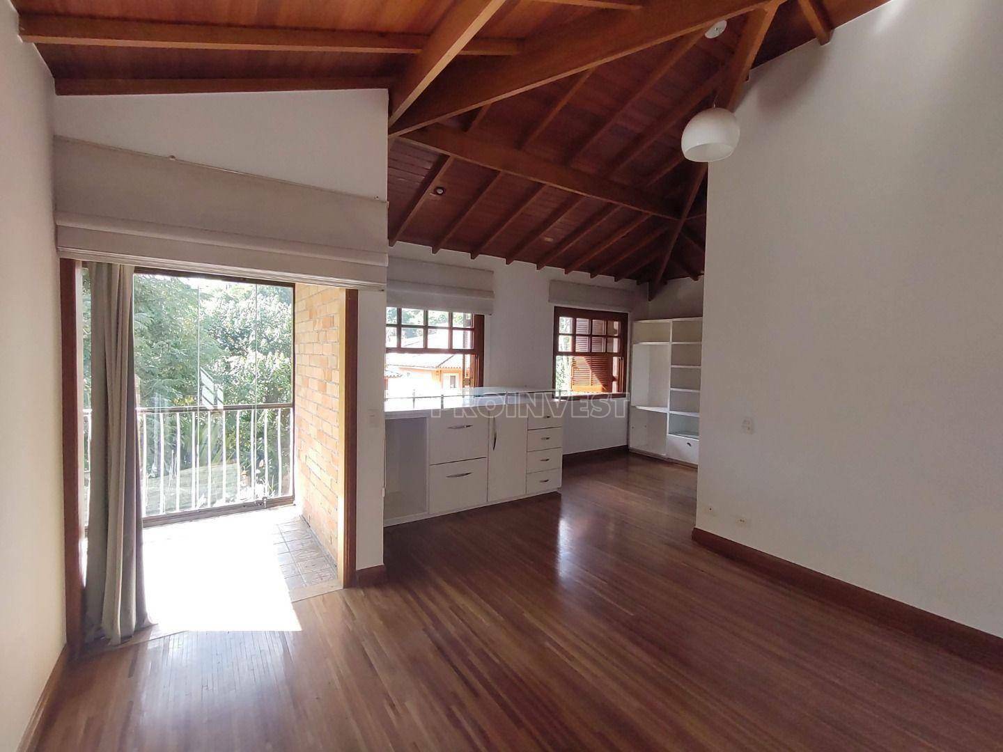 Casa de Condomínio para alugar com 4 quartos, 500m² - Foto 27