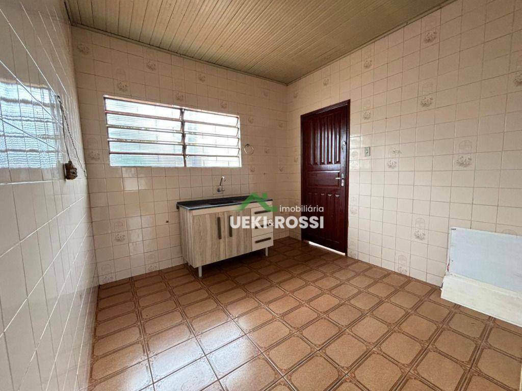 Casa à venda com 2 quartos, 79m² - Foto 4