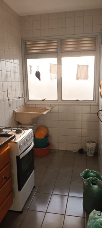 Apartamento à venda com 1 quarto, 40m² - Foto 21