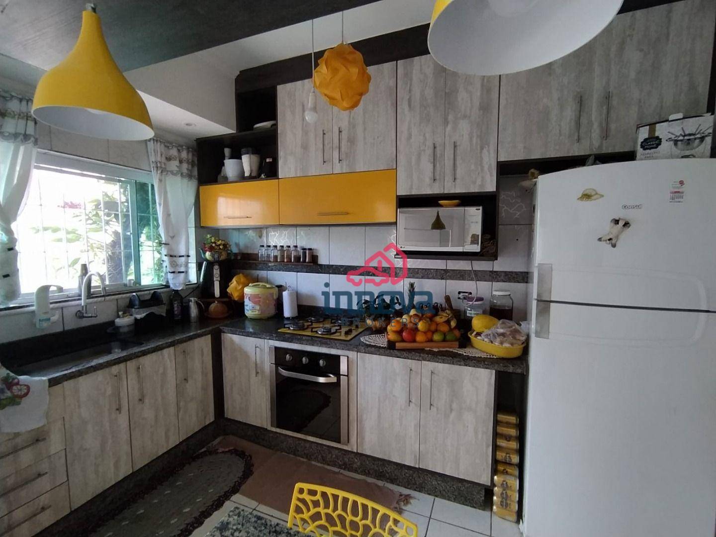 Sobrado à venda com 2 quartos, 80M2 - Foto 1