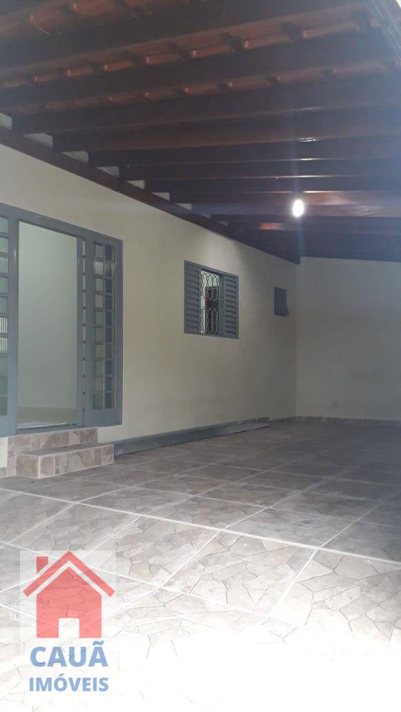 Casa à venda com 3 quartos, 120m² - Foto 1