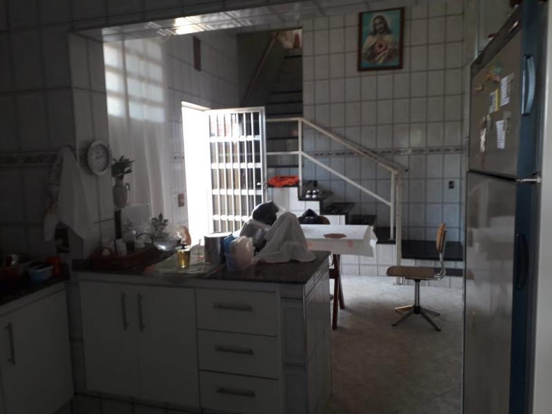 Prédio Inteiro à venda com 3 quartos, 193m² - Foto 16