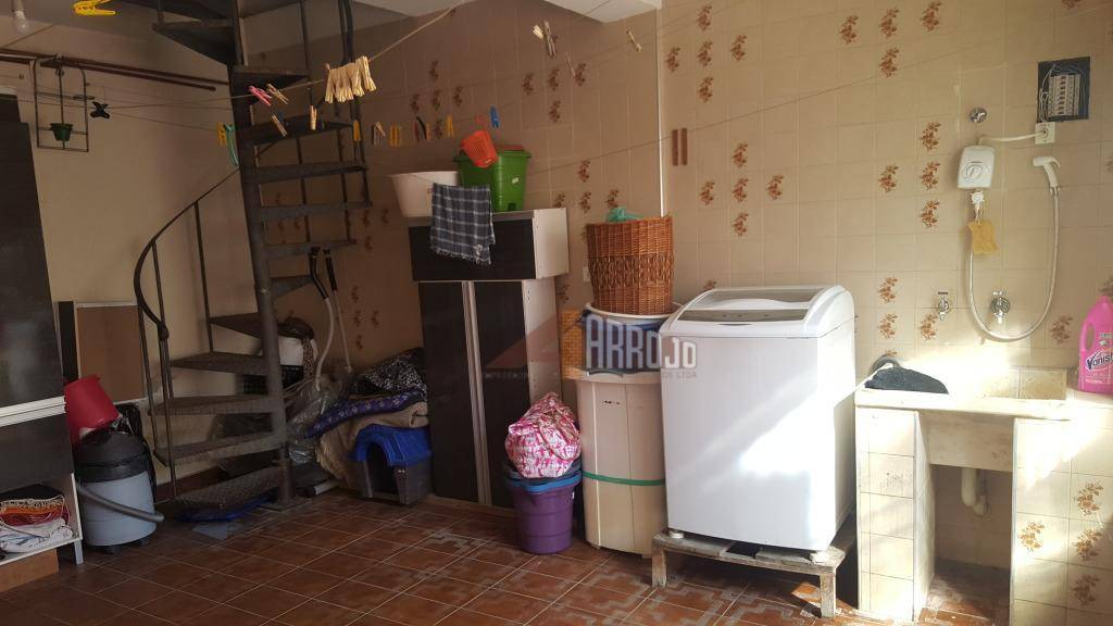 Sobrado à venda com 2 quartos, 135m² - Foto 18