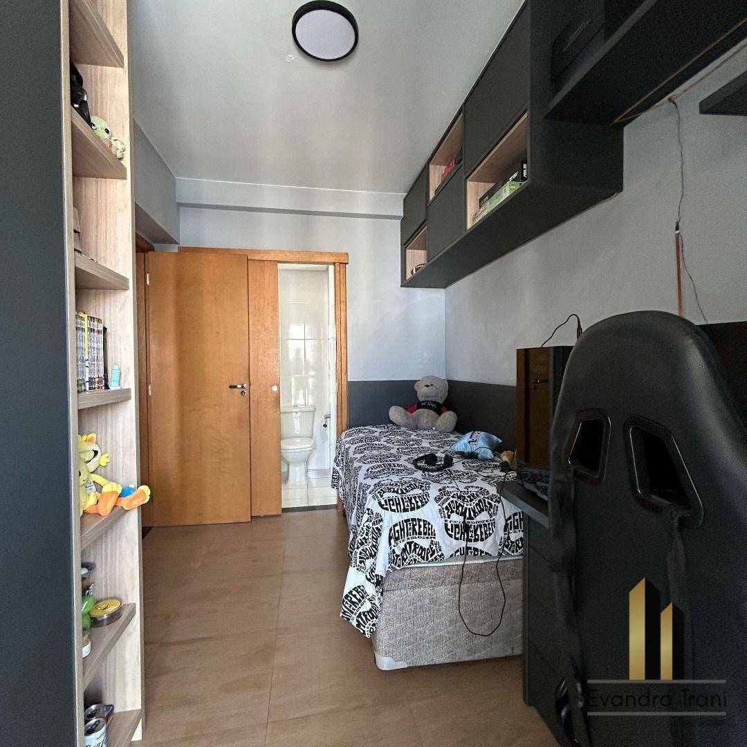 Apartamento à venda com 3 quartos, 129m² - Foto 15