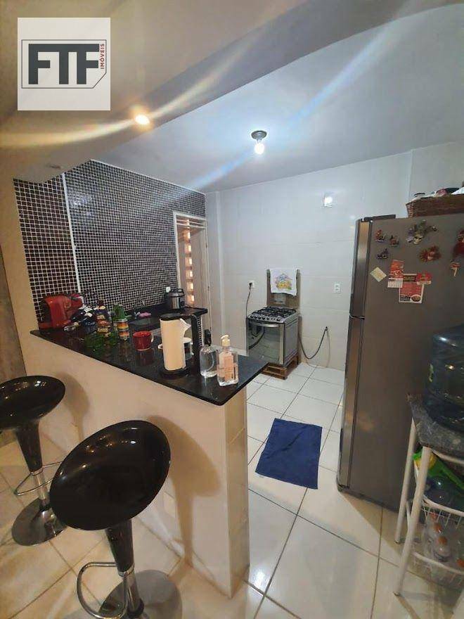 Apartamento à venda com 4 quartos, 105m² - Foto 2