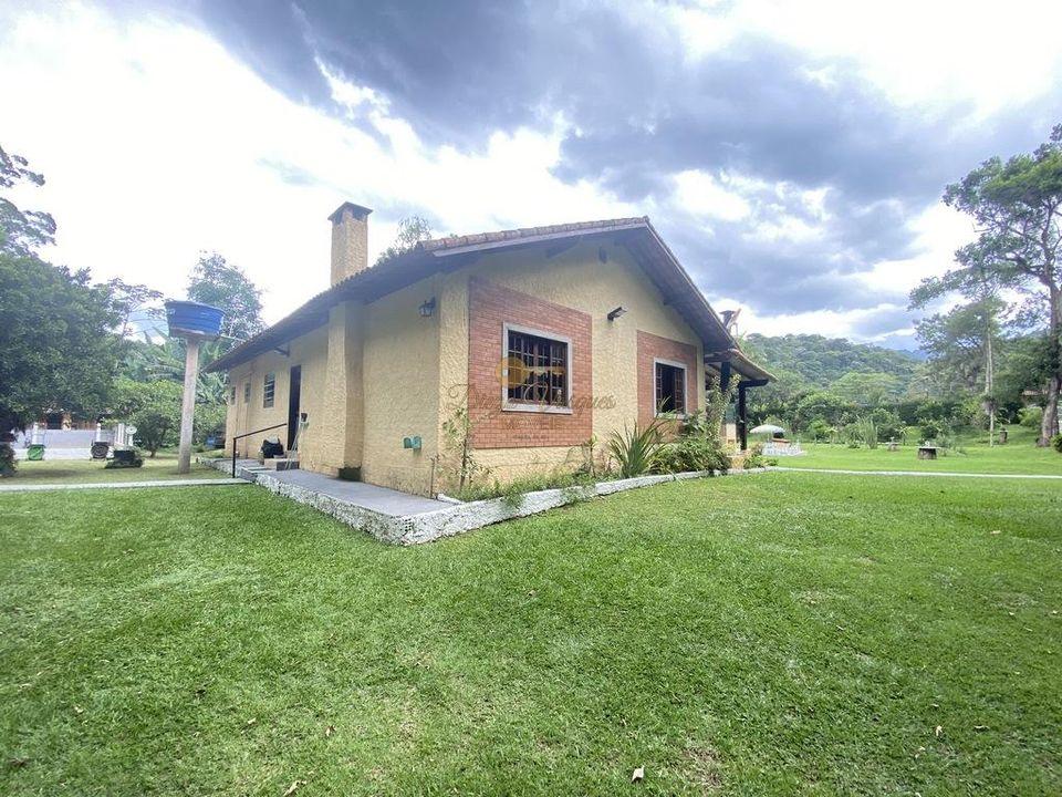 Casa de Condomínio à venda com 3 quartos, 3310m² - Foto 5