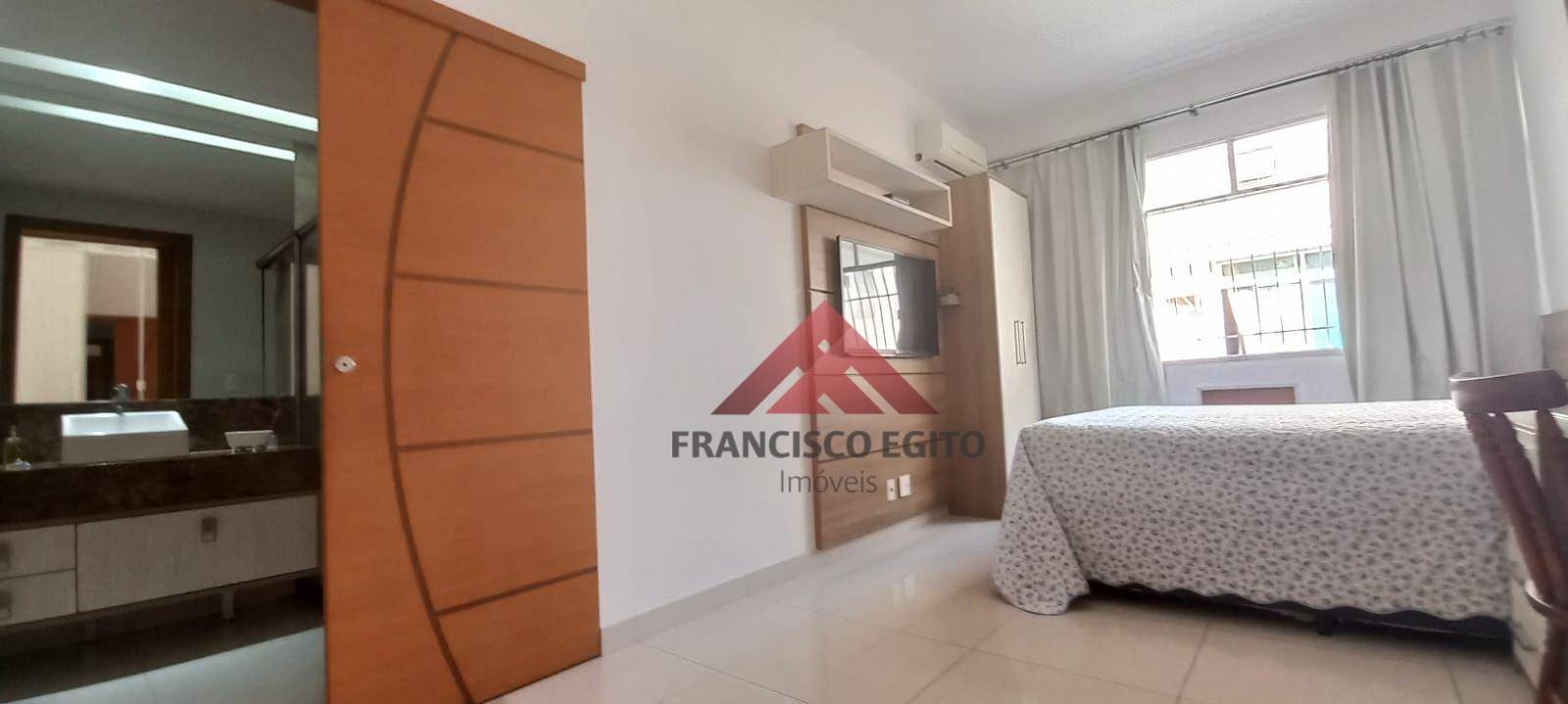 Apartamento à venda com 3 quartos, 180m² - Foto 15