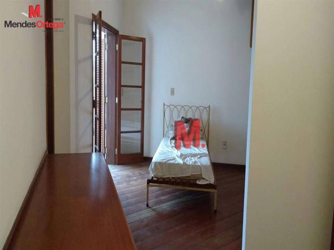 Casa à venda e aluguel com 4 quartos, 800m² - Foto 16