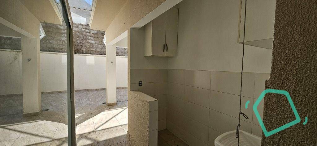 Casa de Condomínio à venda com 3 quartos, 119m² - Foto 3