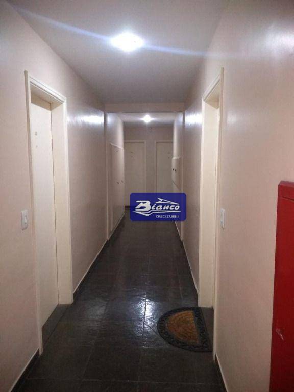 Apartamento à venda com 2 quartos, 60m² - Foto 9