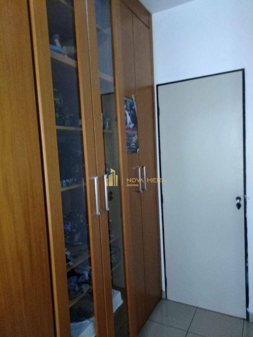 Apartamento à venda com 3 quartos, 67m² - Foto 16