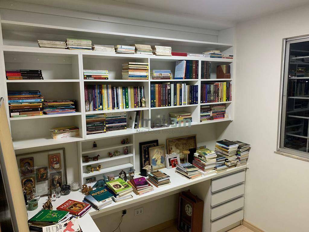 Apartamento à venda com 3 quartos, 70m² - Foto 12