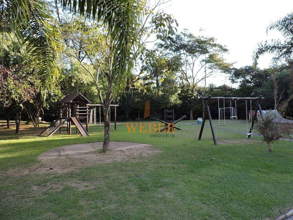 Casa de Condomínio à venda com 4 quartos, 357m² - Foto 4