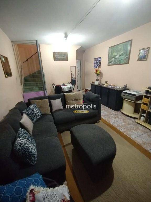 Sobrado à venda com 2 quartos, 203m² - Foto 1