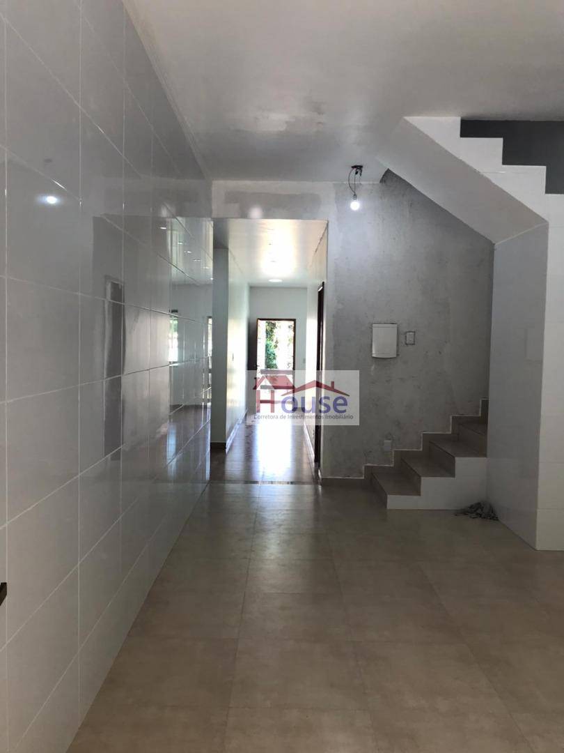 Casa à venda com 4 quartos, 170m² - Foto 15