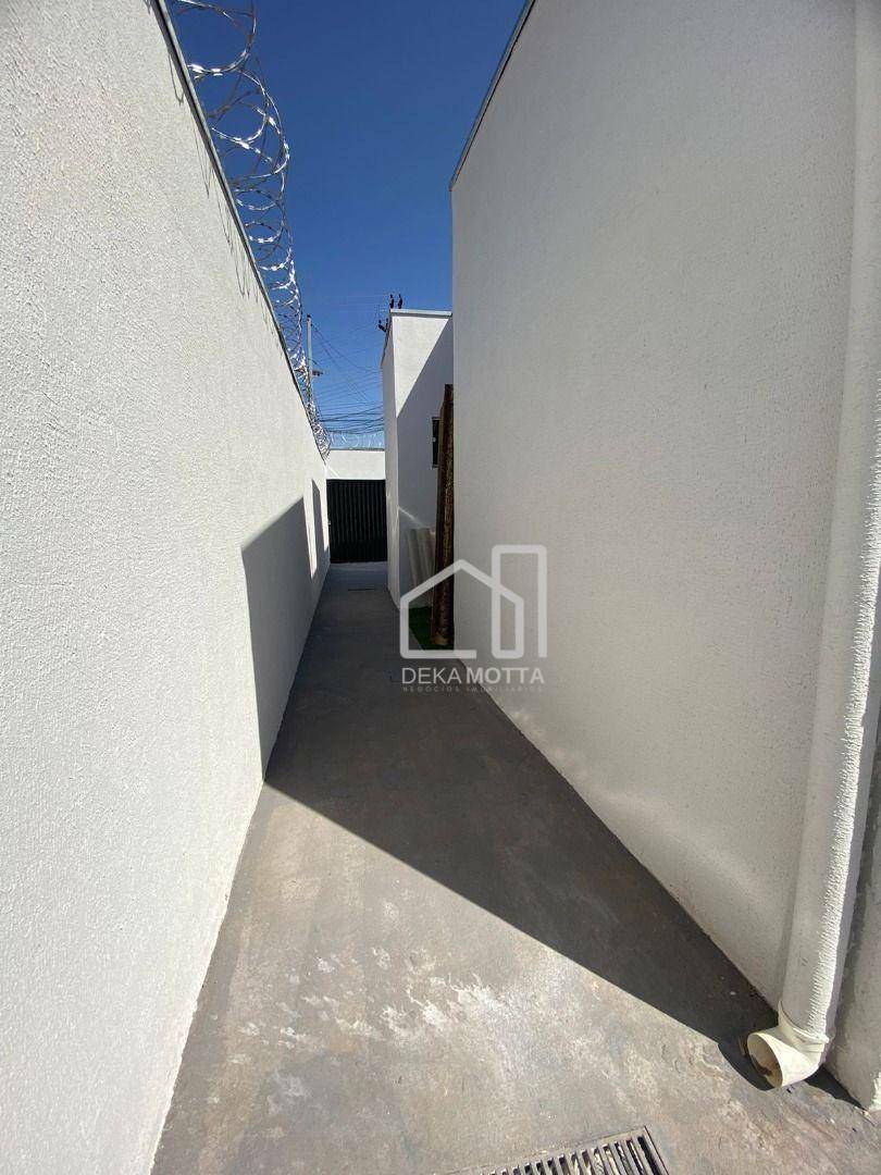 Casa à venda com 4 quartos, 150m² - Foto 5