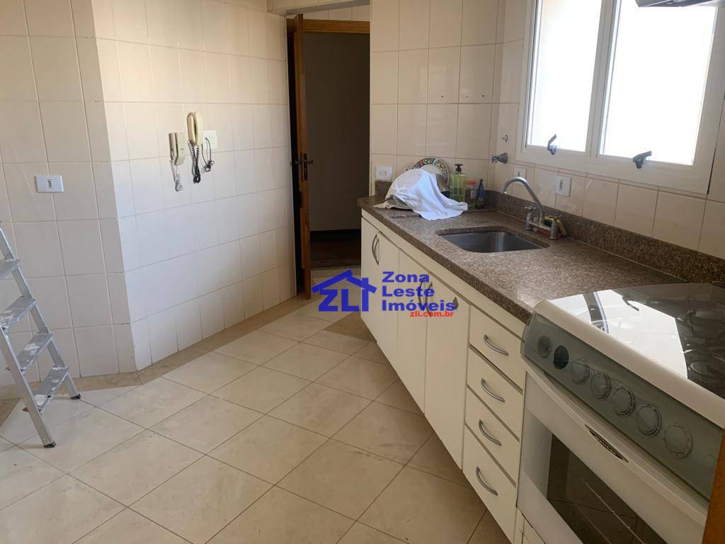 Apartamento à venda com 4 quartos, 170m² - Foto 10