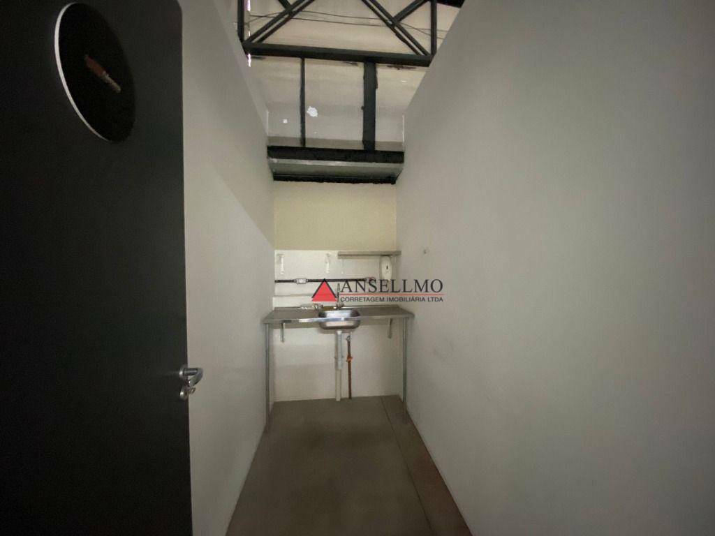 Depósito-Galpão-Armazém para alugar, 105m² - Foto 8