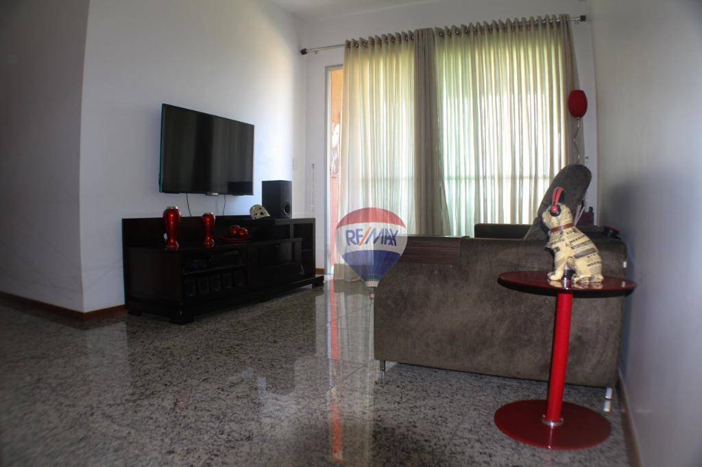 Apartamento à venda com 3 quartos, 96m² - Foto 4