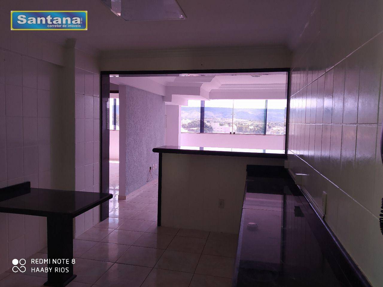 Apartamento à venda com 3 quartos, 136m² - Foto 1