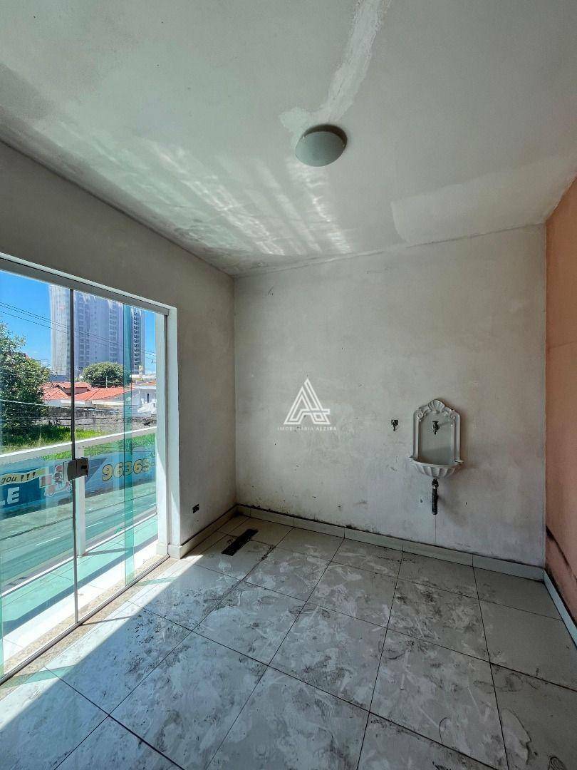 Casa para alugar com 4 quartos, 150m² - Foto 51