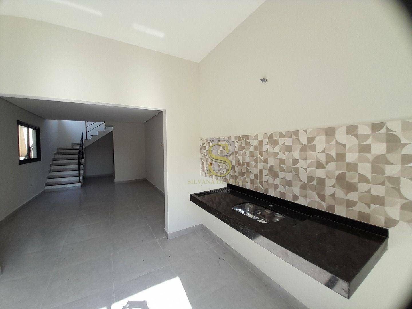 Casa à venda com 2 quartos, 86m² - Foto 9