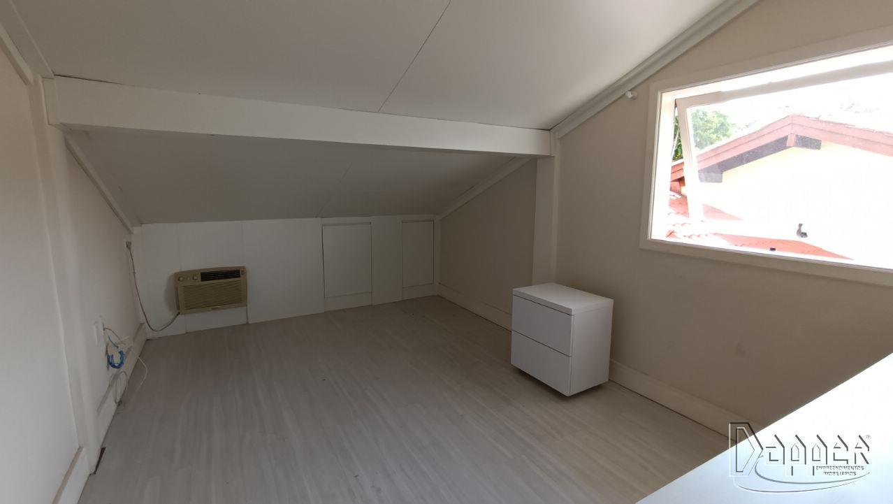 Casa à venda com 4 quartos, 276m² - Foto 7