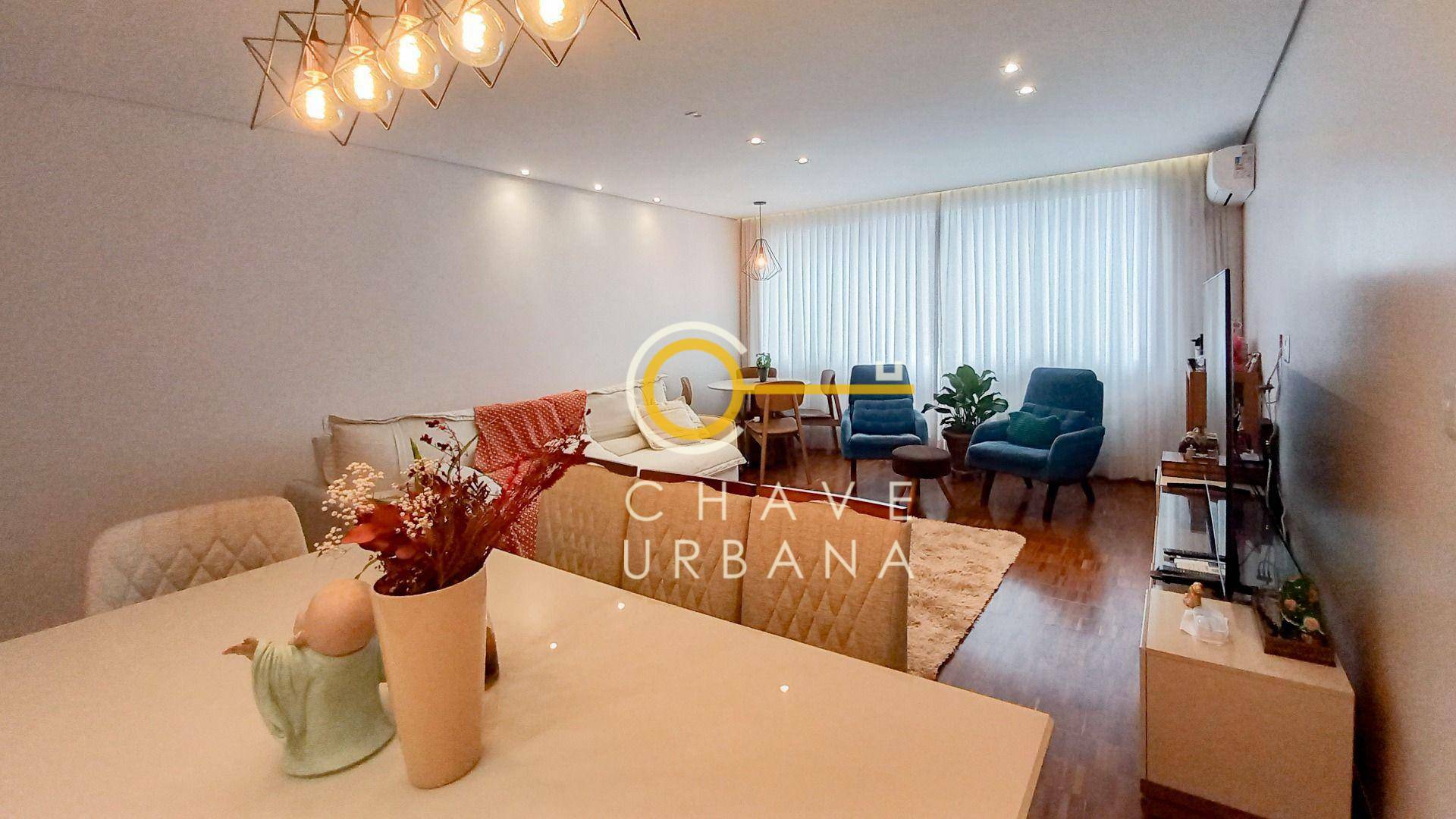 Apartamento à venda com 3 quartos, 189m² - Foto 2