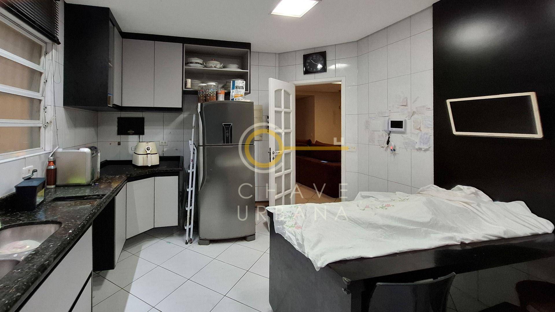 Casa, 3 quartos, 185 m² - Foto 2