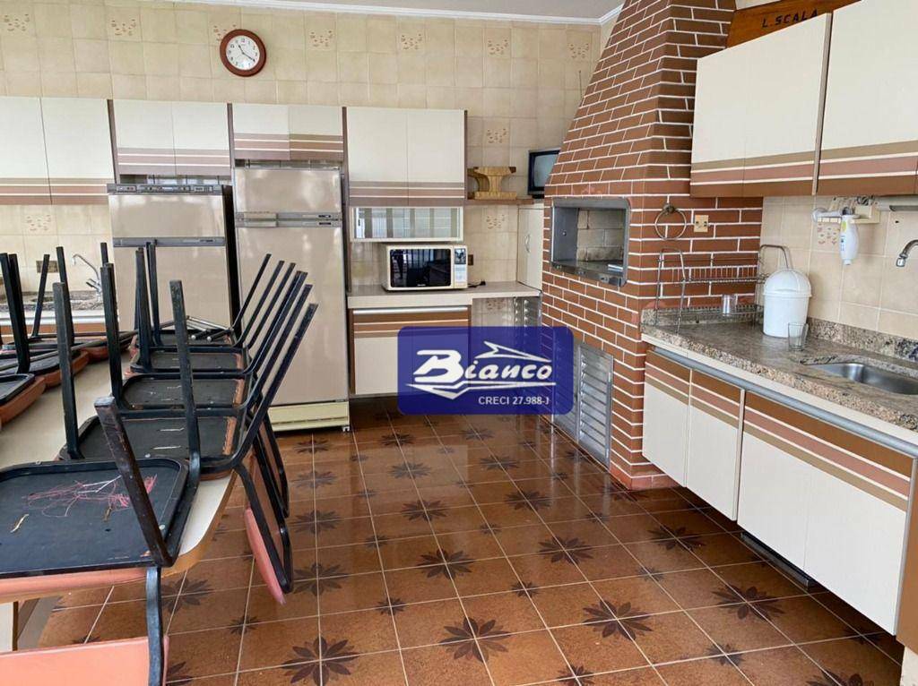 Sobrado à venda com 4 quartos, 400m² - Foto 48