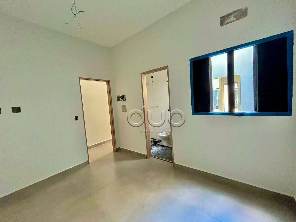 Casa à venda com 2 quartos, 74m² - Foto 1