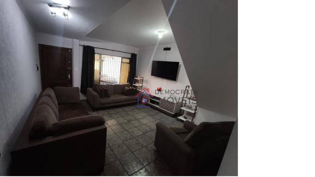 Sobrado à venda com 3 quartos, 178m² - Foto 2